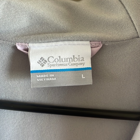 Columbia Rain Protector - Picture 3 of 5